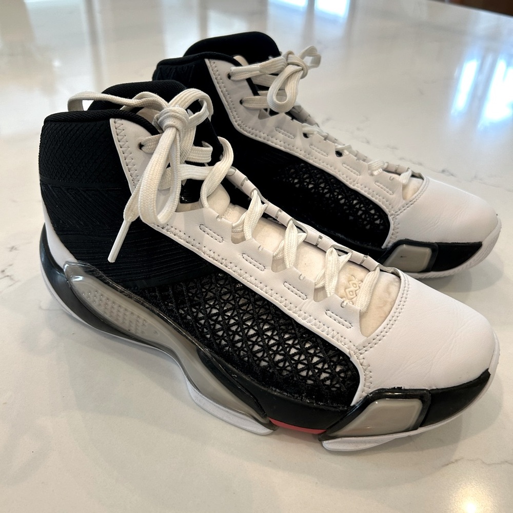 Jordan Kids’ Grade School Air Jordan Basketball Shoes